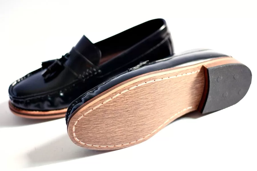 501 Wide-Front Tassel Loafer Black