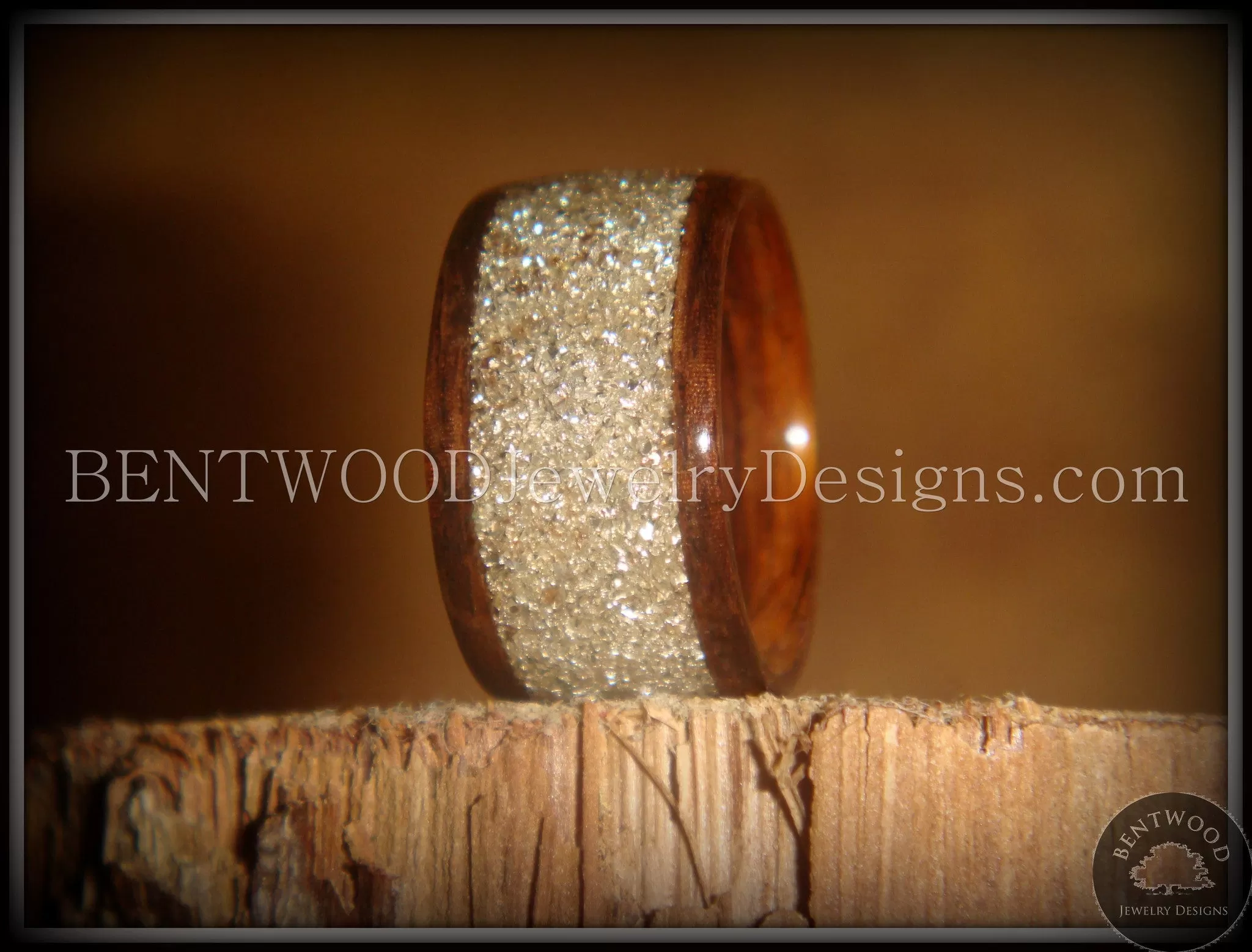 Bentwood Ring - Rosewood Ring with Pulverized Silver Glass Inlay