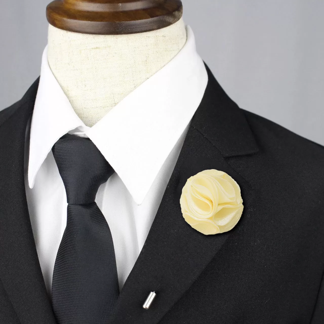 Blossom Lapel Pin - Ivory