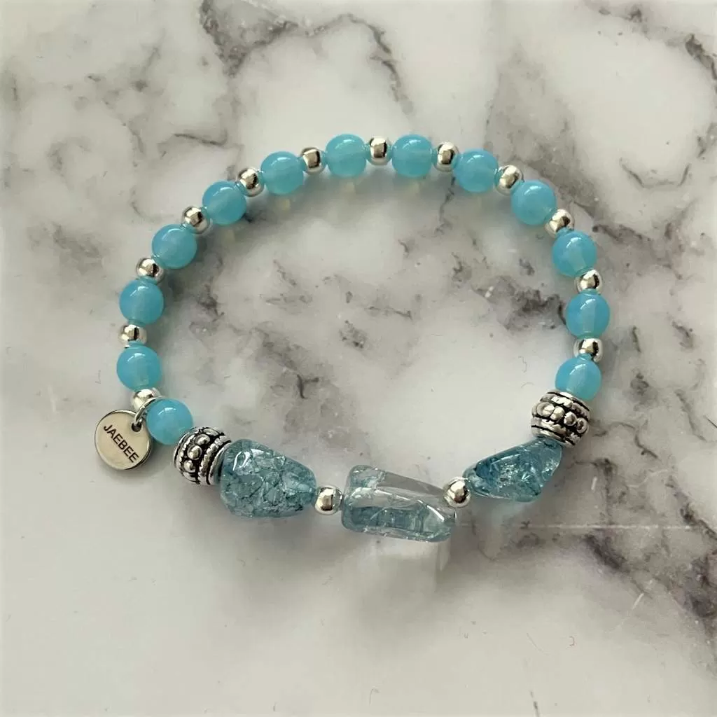 Blue Arctic Agate and Blue Quartz Beaded Bracelet