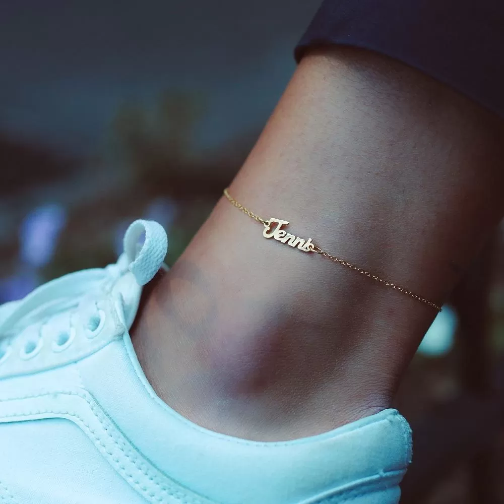 'Di Moda' Name Anklet