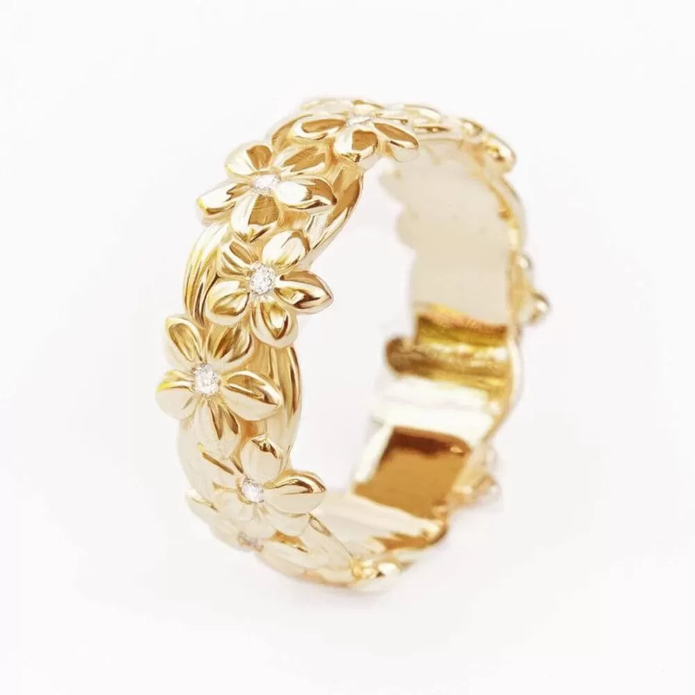 Genuine Flower Shaped Gold Grace Ring