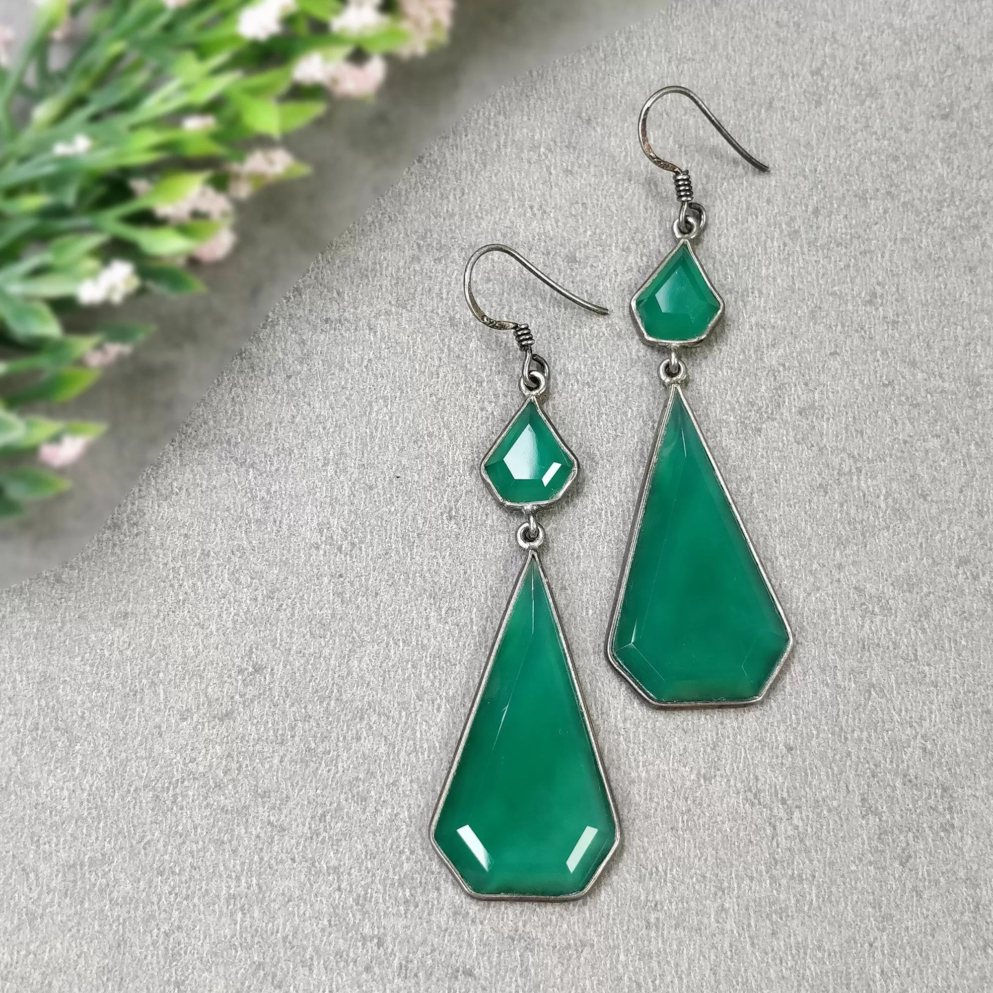 Green Onyx 925 Sterling Silver Earrings : 7.63gms Natural Color Enhanced Fancy Shape Bezel Set 2.40" Drop Dangle Hook Earrings