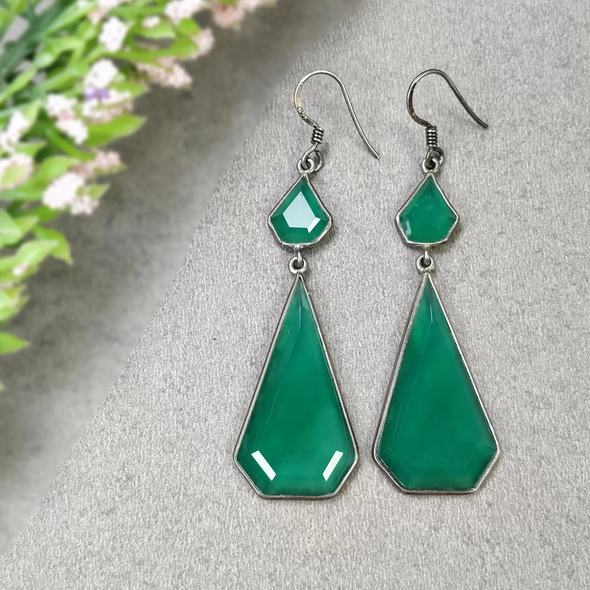 Green Onyx 925 Sterling Silver Earrings : 7.63gms Natural Color Enhanced Fancy Shape Bezel Set 2.40" Drop Dangle Hook Earrings