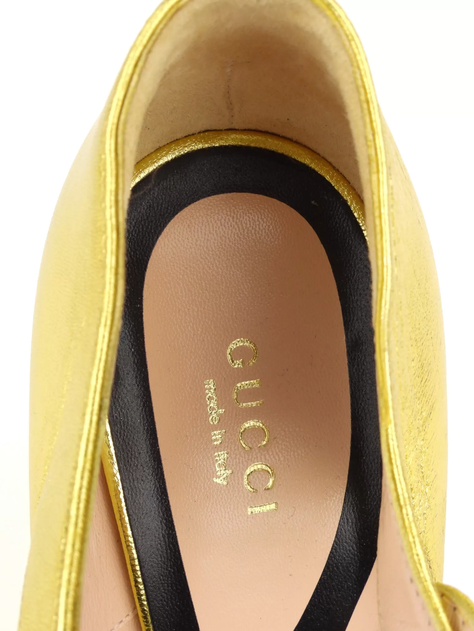 Gucci Gold Metallic Leather Lesley Mary Jane Pumps - 39 IT