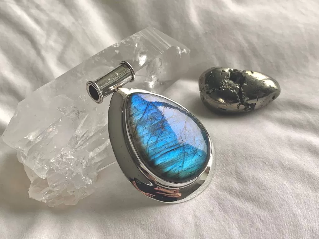 Labradorite Gaia Pendant - Large Teardrop