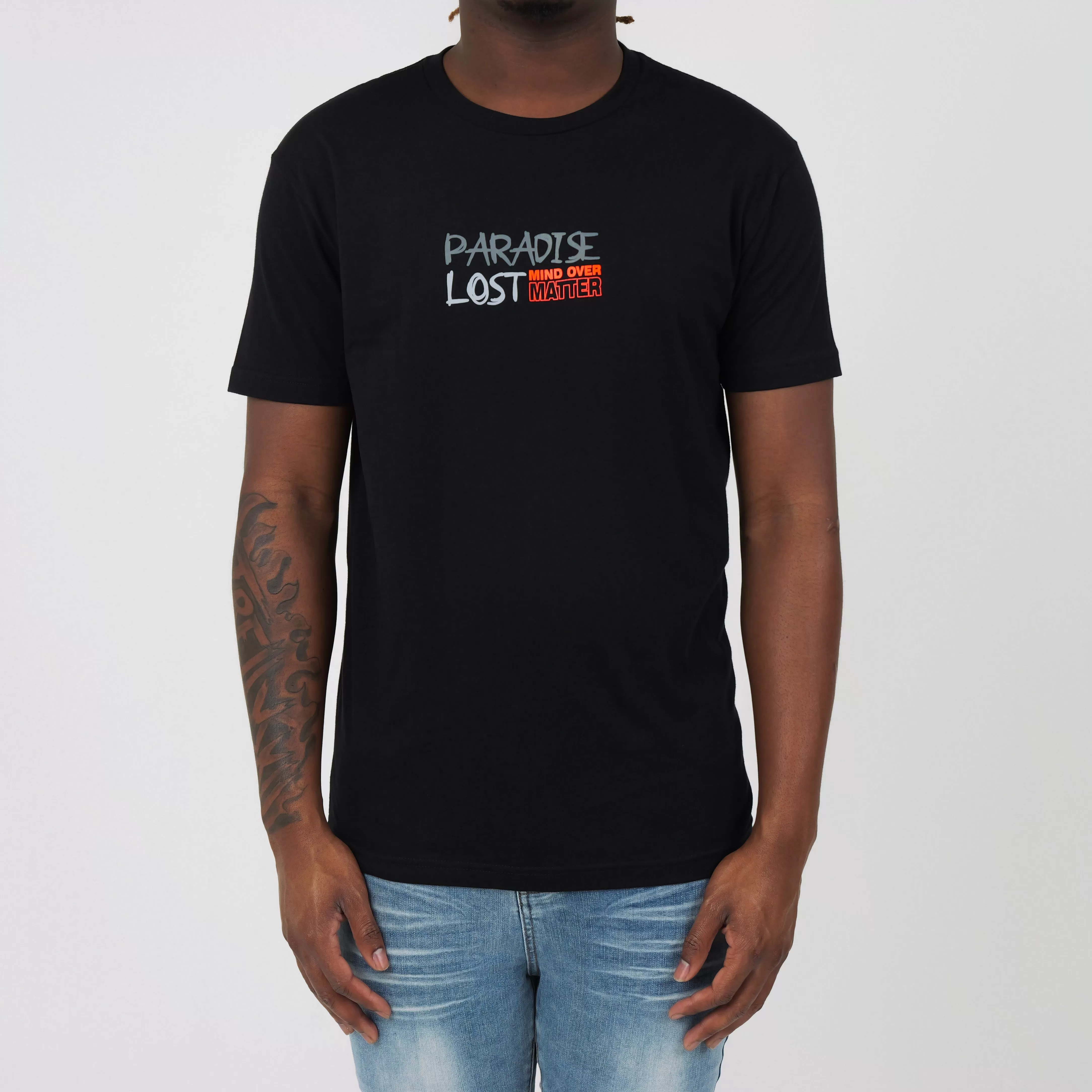 POWERFUL MINDS TEE BLACK