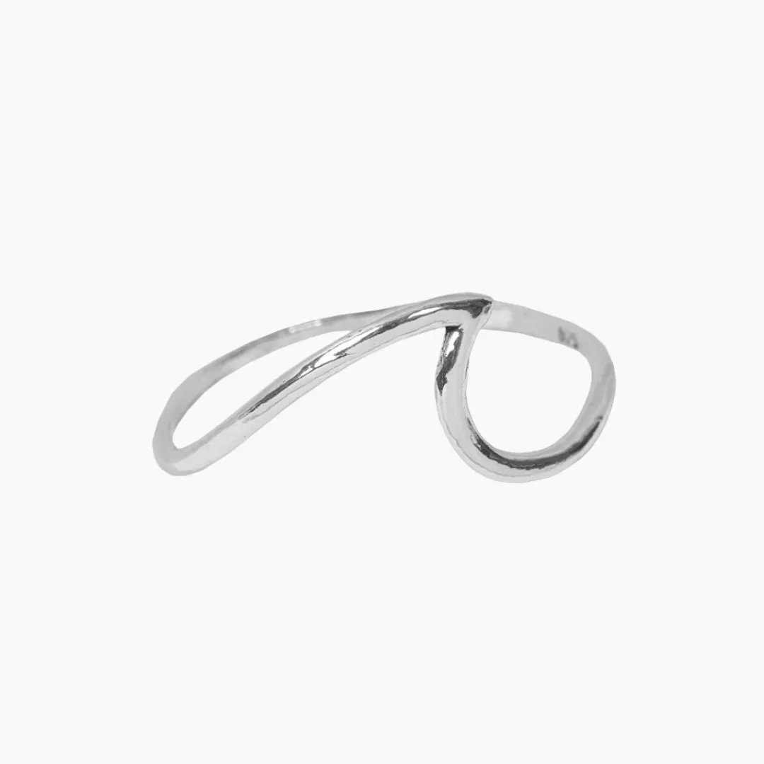 Roma Wave Sterling Silver Ring