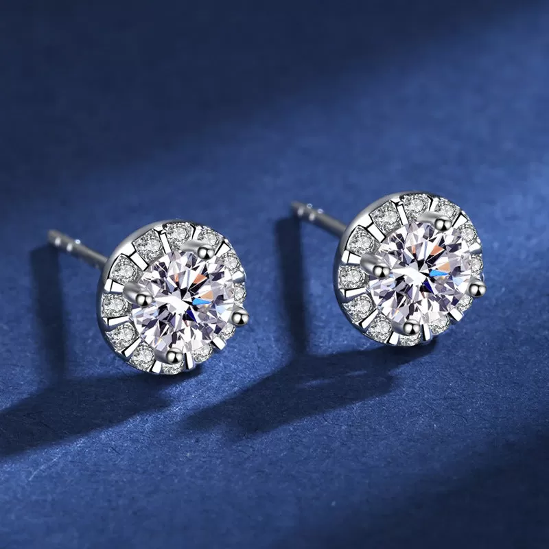 Round Shape Moissanite Stud Earrings for Women