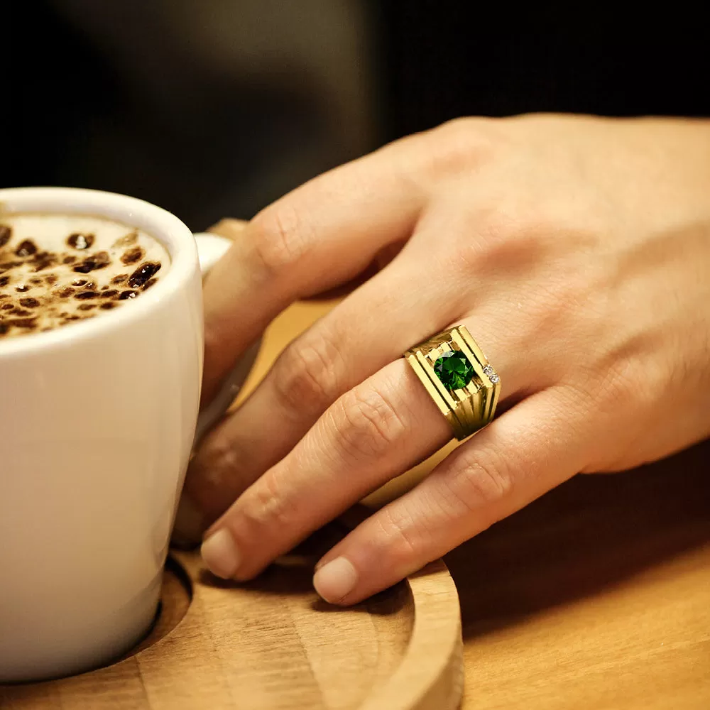 Solid 18K gold Ring For Men with Green Emerald and 2 Real Diamond Accents