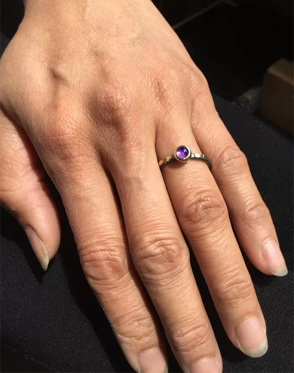 Textured Pebbles Round Amethyst Ring