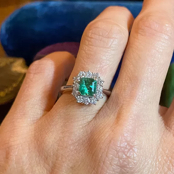 Vintage Emerald & Diamond Ring