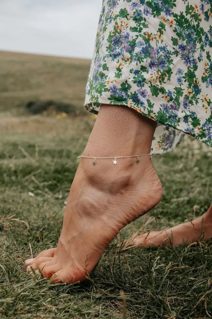 Wisteria London Sterling Silver Mini Star Anklet